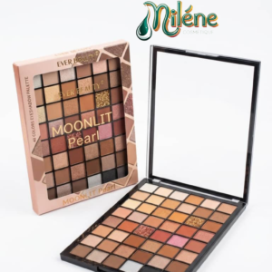 FARD NUDE MOONLIT. Sublimer votre regard avec notre fard nude aux teintes douces et naturelle. Parfait pour un maquillage discret et élégant, il met en valeur vos yeux tout en gardant un effet frais et lumineux.