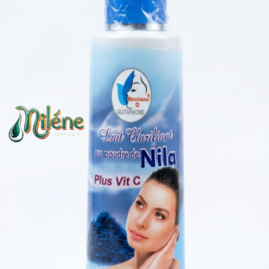 LAIT NILA Inspiré des rituels de beauté ancestraux, notre Lait Clarifiant à la poudre de Nila est un véritable trésor pour votre peau. Sa formule unique associe la tradition du Nila aux actifs les plus puissants pour un teint radieux. La poudre de Nila est reconnue pour ses propriétés éclaircissantes et unifiantes. Enrichi en Glutathionne et Vitamine C pour un effet antioxydant et clarifiant intense. Pour une peau lumineuse, sans taches et visiblement plus saine