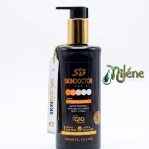 LAIT DE CORPS SKIN DOCTOR GLUTA GLOW Spécialement formulé pour les peaux exigeantes, ce soin "Ultra Radiance" combine des actifs de pointe pour transformer la texture et l'apparence de votre épiderme dès les premières applications. Complexe Q10 + Vitamine C : Un duo surpuissant pour raffermir la peau, booster la production de collagène et raviver l'éclat naturel de votre teint.