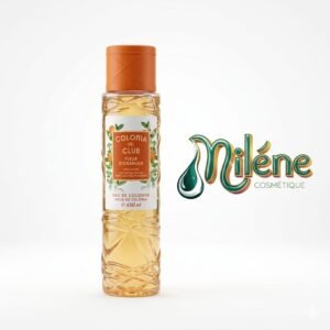 EAU DE COLOGNE COLONIA DEL CLUB une eau de cologne qui allie tradition et qualité. Son flacon au design travaillé renferme une essence pure qui capture l'esprit des champs de lavande. Que ce soit pour vous frictionner après la douche ou pour parfumer délicatement votre linge, sa senteur fleurie et propre vous accompagne tout au long de la journée. Un geste de beauté simple pour un confort maximal.