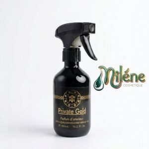PARFUM CHAMBRE PRIVATE GOLD conçue pour mettre en avant son caractère luxueux et exclusif. un parfum d'intérieur d'exception conçu pour ceux qui ne font aucun compromis sur le raffinement. Plus qu'une fragrance, c'est une signature de prestige qui transforme instantanément votre atmosphère