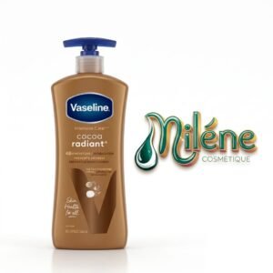 LAIT DE CORPS VASELINE COCOA RADIANT Enrichie en pur beurre de cacao, elle pénètre en profondeur pour révéler l'éclat naturel de votre teint tout en laissant un fini satiné et un parfum délicieusement gourmand.