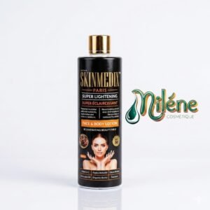 LAIT DE CORPS SKINMEDIX PARIS, le soin expert qui allie science et nature pour sublimer votre visage et votre corps. Grâce au trio puissant Alpha Arbutine, Glutathione et Vitamine C, ce lait estompe les taches brunes et illumine votre teint en un temps record. Enrichi en Huile d'Avocat et en Curcuma, il nourrit intensément, restaure l'élasticité de la peau et apporte un fini soyeux. Sa protection SPF 50 préserve votre épiderme des agressions extérieures et du vieillissement prématuré causé par le soleil. Sa formule aux herbes organiques répare et hydrate en profondeur pour une peau revitalisée et pleine de vie.