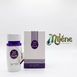 PARFUM OUD POUR KLASSIK est une célébration de la noblesse orientale dans un écrin de pureté. Une fragrance captivante où la puissance du bois de Oud rencontre une fraîcheur insoupçonnée pour un équilibre parfait.