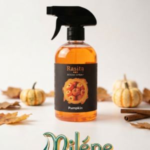 PARFUM DE CHAMBRE RASITA : Une brume unique qui capture l'essence chaleureuse de la citrouille et des épices douces pour créer un véritable cocon de bien-être. Quelques vaporisations suffisent pour chasser les mauvaises odeurs et infuser votre maison d'une atmosphère gourmande, nostalgique et terriblement accueillante. 🎃✨ Un flacon aux reflets chauds qui s'accorde merveilleusement bien avec un intérieur soigné.