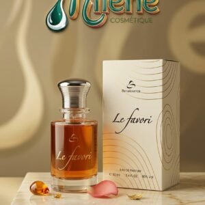 PARFUM LE FAVORI de RENAISSANCE, Une eau de parfum ambrée et chaleureuse aux notes florales et délicates qui révèlent votre charme au quotidien. Un jus ambré à 80% Vol pour une tenue remarquable et une diffusion irrésistible tout au long de la journée. Un flacon en verre élégant surmonté d'un bouchon argenté ciselé, présenté dans son étui orné de courbes dorées (50 ml).