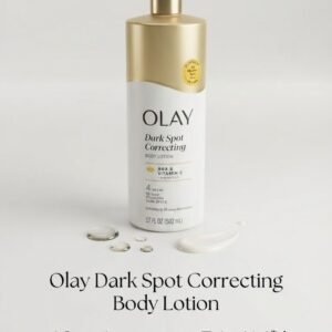 LAIT DE CORPS OLAY Dark Spot Correcting Body Lotion, Spécialement formulé avec de l'AHA & de la Vitamine C, ce soin cible efficacement les imperfections pour transformer votre routine beauté. Obtenez des résultats visibles et harmonieux en un mois. Réduit l'apparence des taches brunes pour un grain de peau net. Illumine la peau tout en douceur. Hydratation 24h : Maintient la peau nourrie et douce tout au long de la journée (format 502 ml).